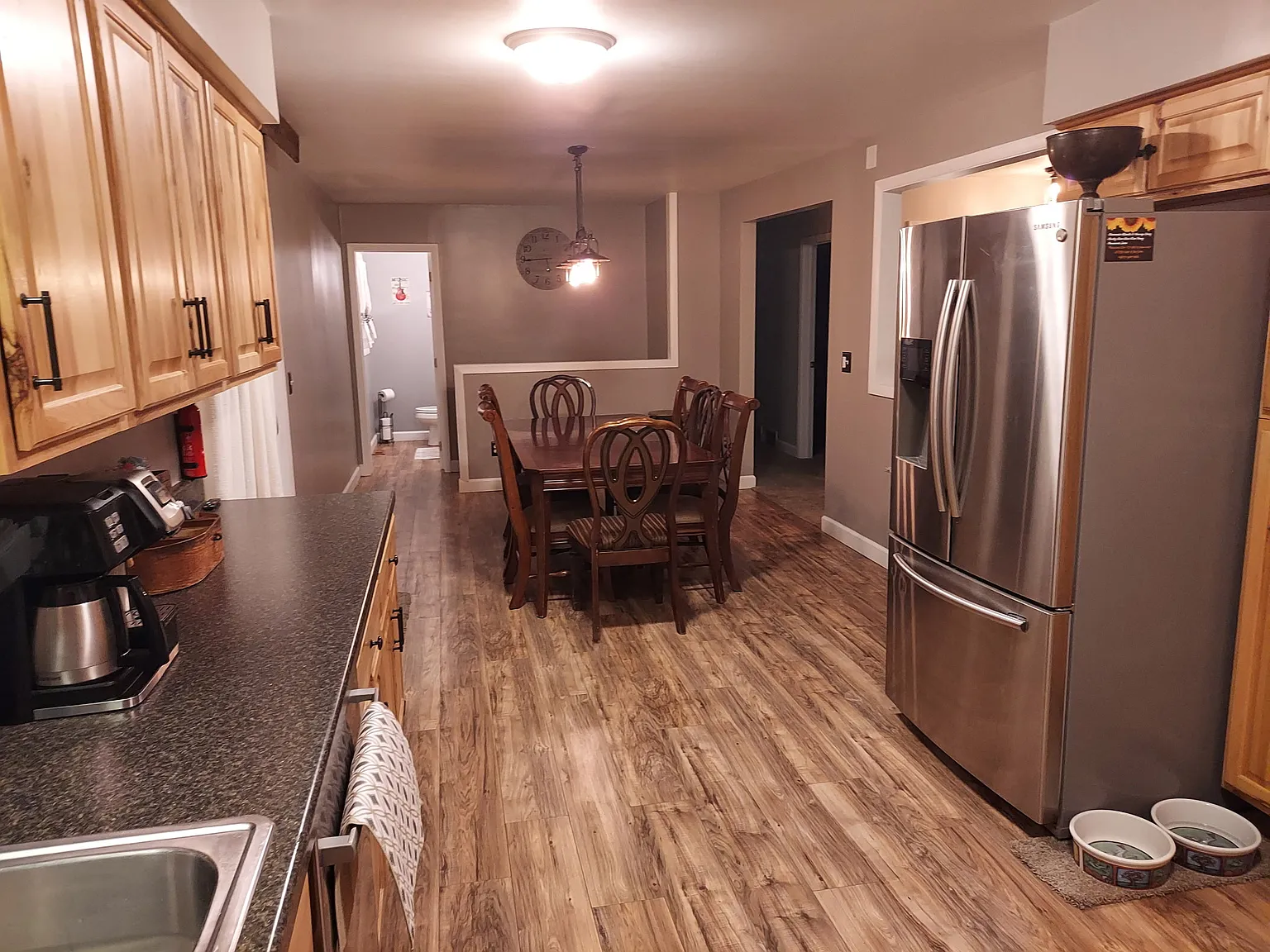 3 bed, 1.5 bath, 1226 sqft, $2,400 — Photo 2