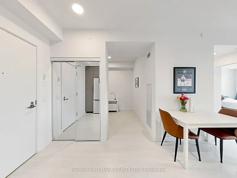 415 Main St W #612 — Photo 19