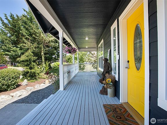 3rd image of 1308 Birchwood Drive