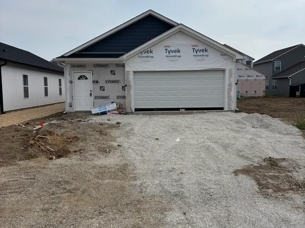 1081 Tomahawk Pl, Martinsville, IN 46151