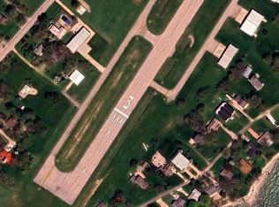 1751 Airline Dr, Put In Bay, OH 43456