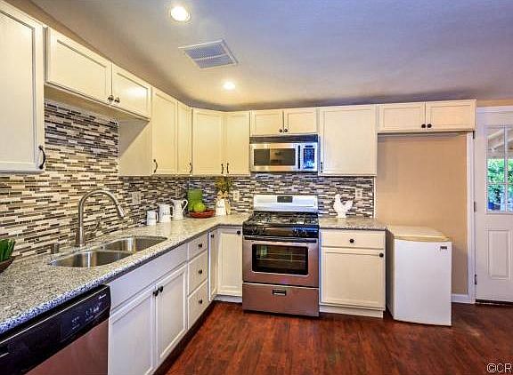 3rd image of 31074 San Gabriel Cir W