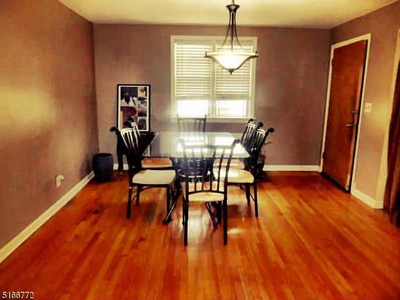 5th image of 9 Oak Ave Floor 2