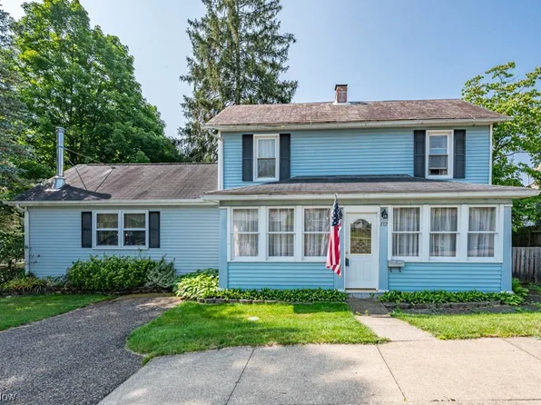 132 Pendleton St, Lisbon, OH 44432