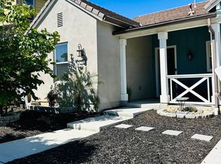 90 Los Altos St, Ventura, CA 93004