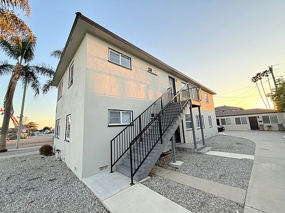 2nd image of 15 N Dos Caminos Ave #21