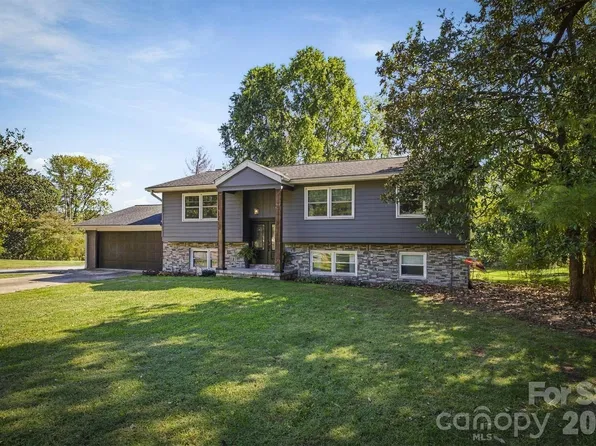 108 Inglewood Dr, Morganton, NC 28655