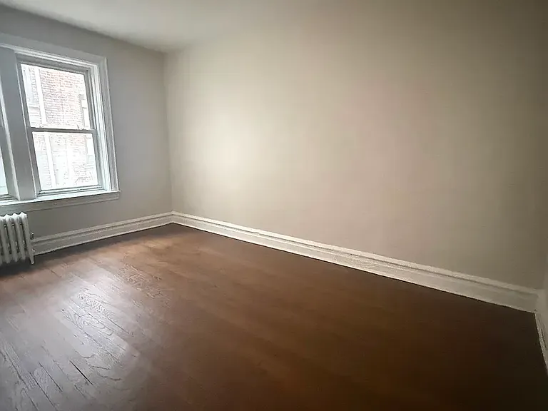 323 Park Ave #1L — Photo 6