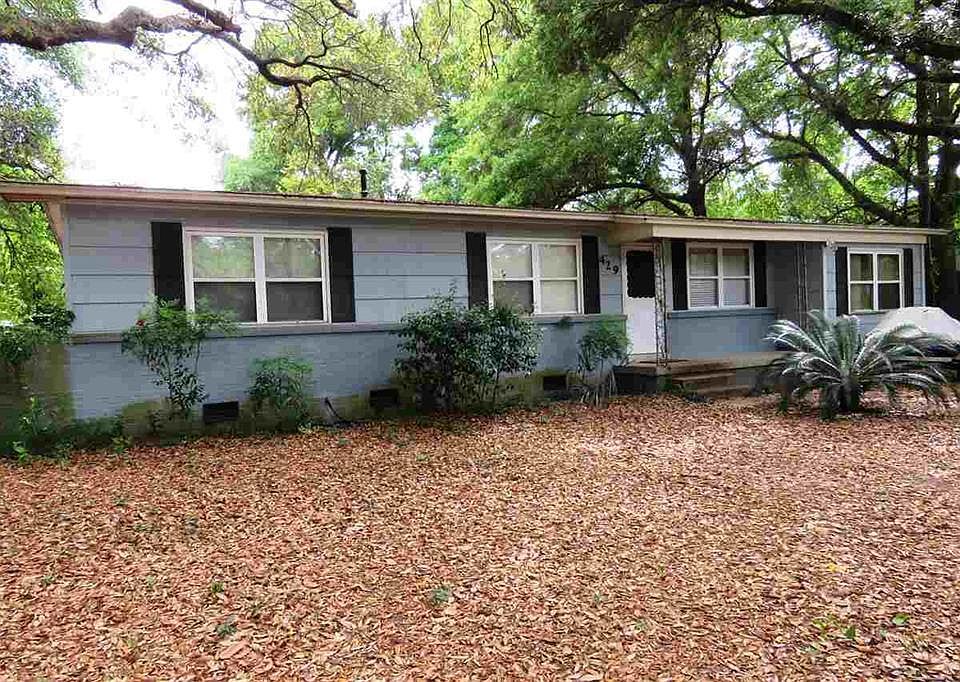 1st image of 429 Fairpoint Dr