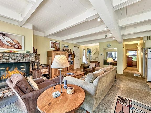 5th image of 976 Fairway Park Dr