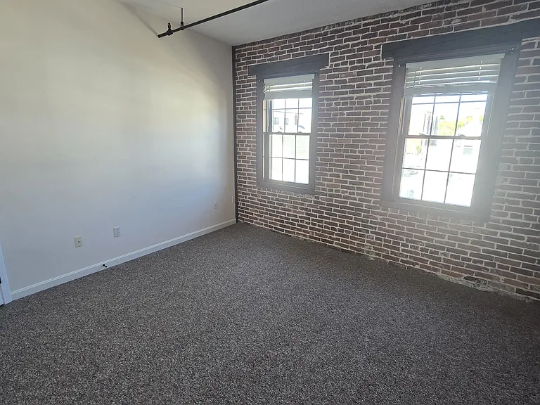 7 Rantoul St #303 — Photo 8