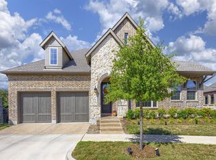 2055 Spotted Fawn Dr, Arlington, TX 76005