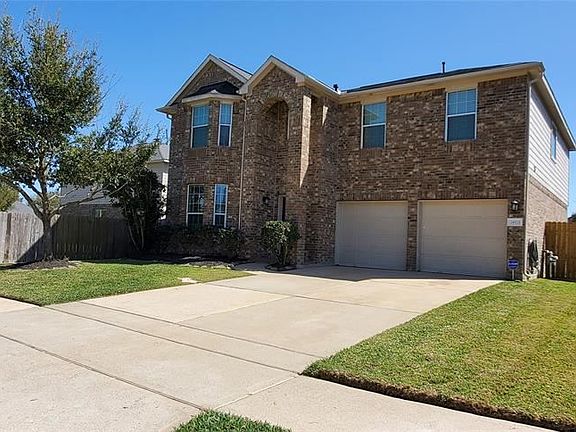 3rd image of 24523 Lakecrest Creek Dr