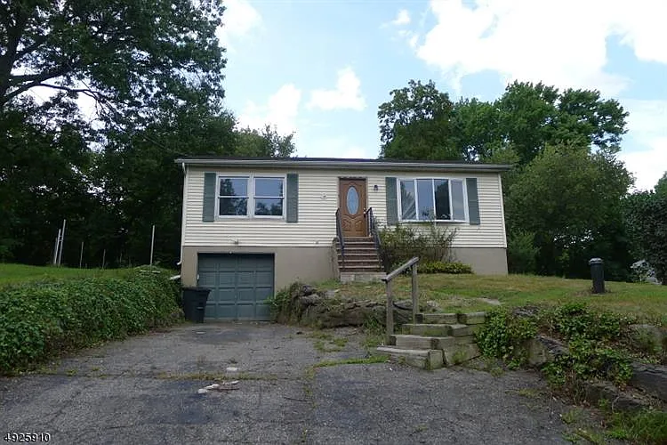 50 Valley View Trl photo 1