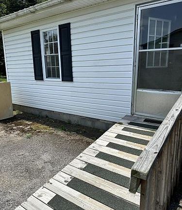 2nd image of 1741 Granby Rd