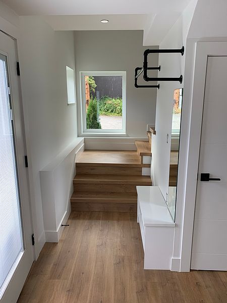 Vancouver House for rent - 2 Bedrooms — photo 3