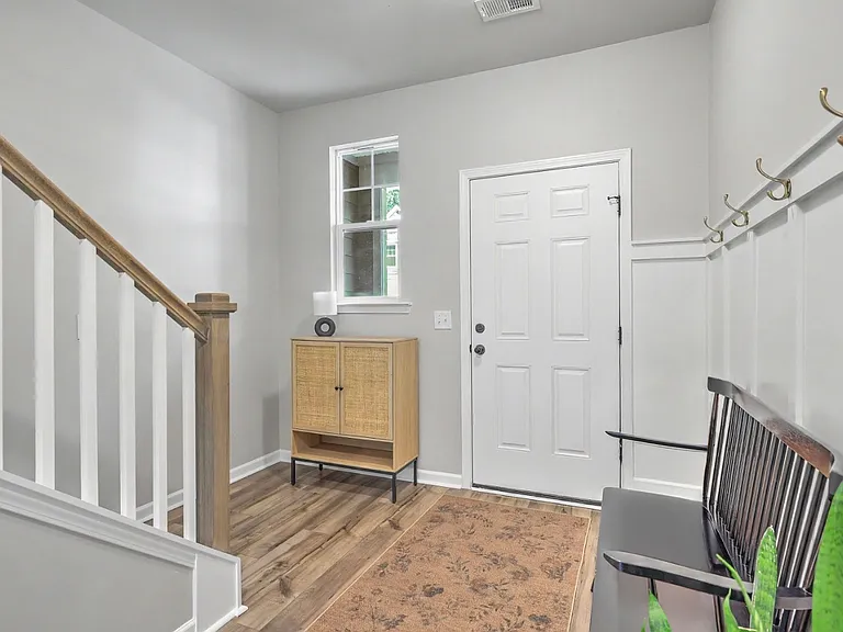 8354 Childs Cv — Photo 2