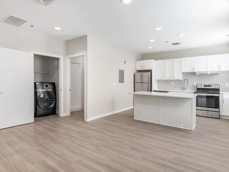 Flats at West Broad Village — Photo 16