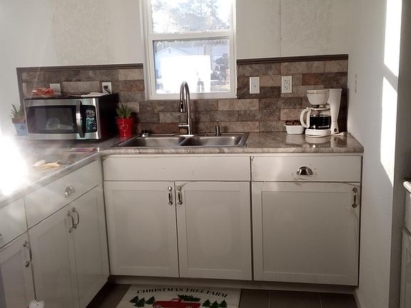 4th image of 152 Bexley Rd