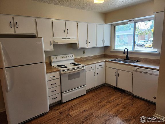 4th image of 1756 Meadow St