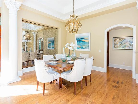 4th image of 1571 Harris Cir