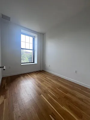 Rented by MLB ESTATES LLC | media 11