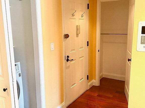 5th image of 14341 84th Dr APT 4