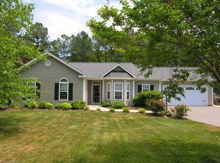 430 Harvest Pine Rd, Lewisville, NC 27023