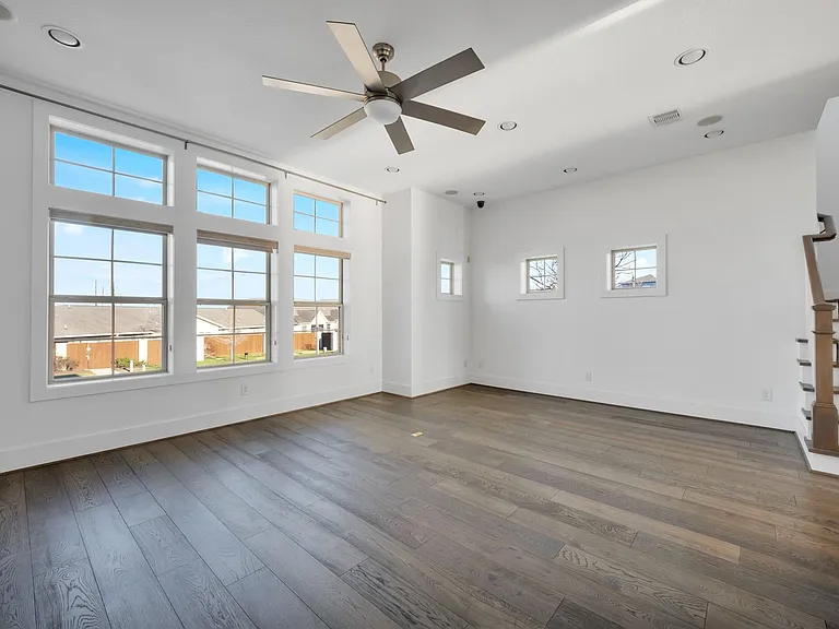 9623 Towne Lake Pkwy — Photo 11