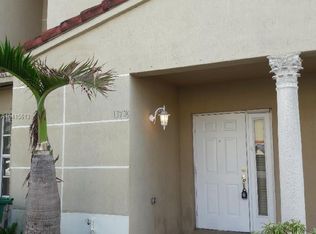 13718 SW 171st Ln, Miami, FL 33177