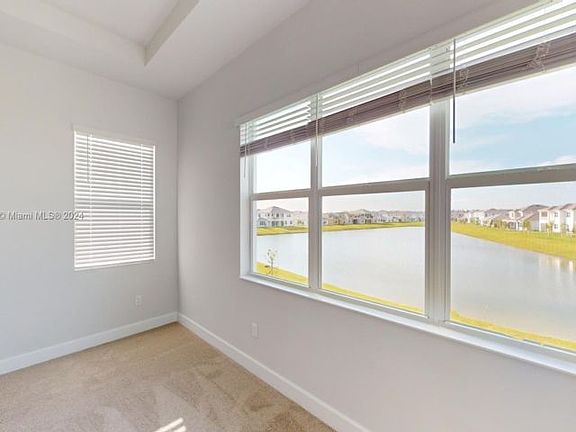 4th image of 5338 Liberty Ln #5338