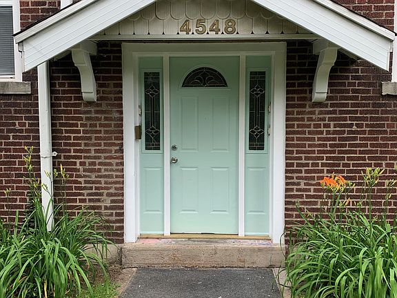 2nd image of 4548 Flad Ave #2W