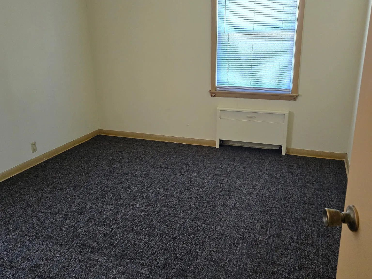 1 bed, 700 sqft, $825 — Photo 3