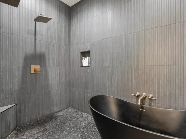 340 Billingsley Dr, Sylacauga, AL 35151