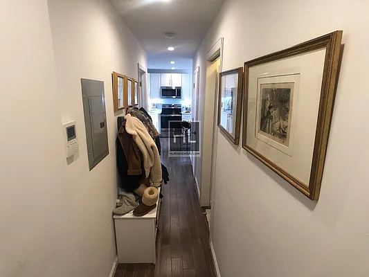 Rented by Highline Residential | media 14