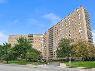 7033 N Kedzie Ave APT 106, Chicago, IL 60645
