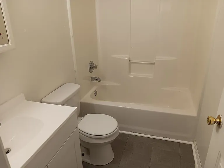 220 S Yellow Springs St — Photo 7