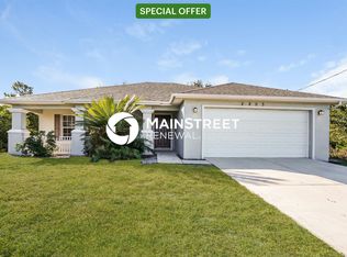 2803 42nd St W, Lehigh Acres, FL 33971