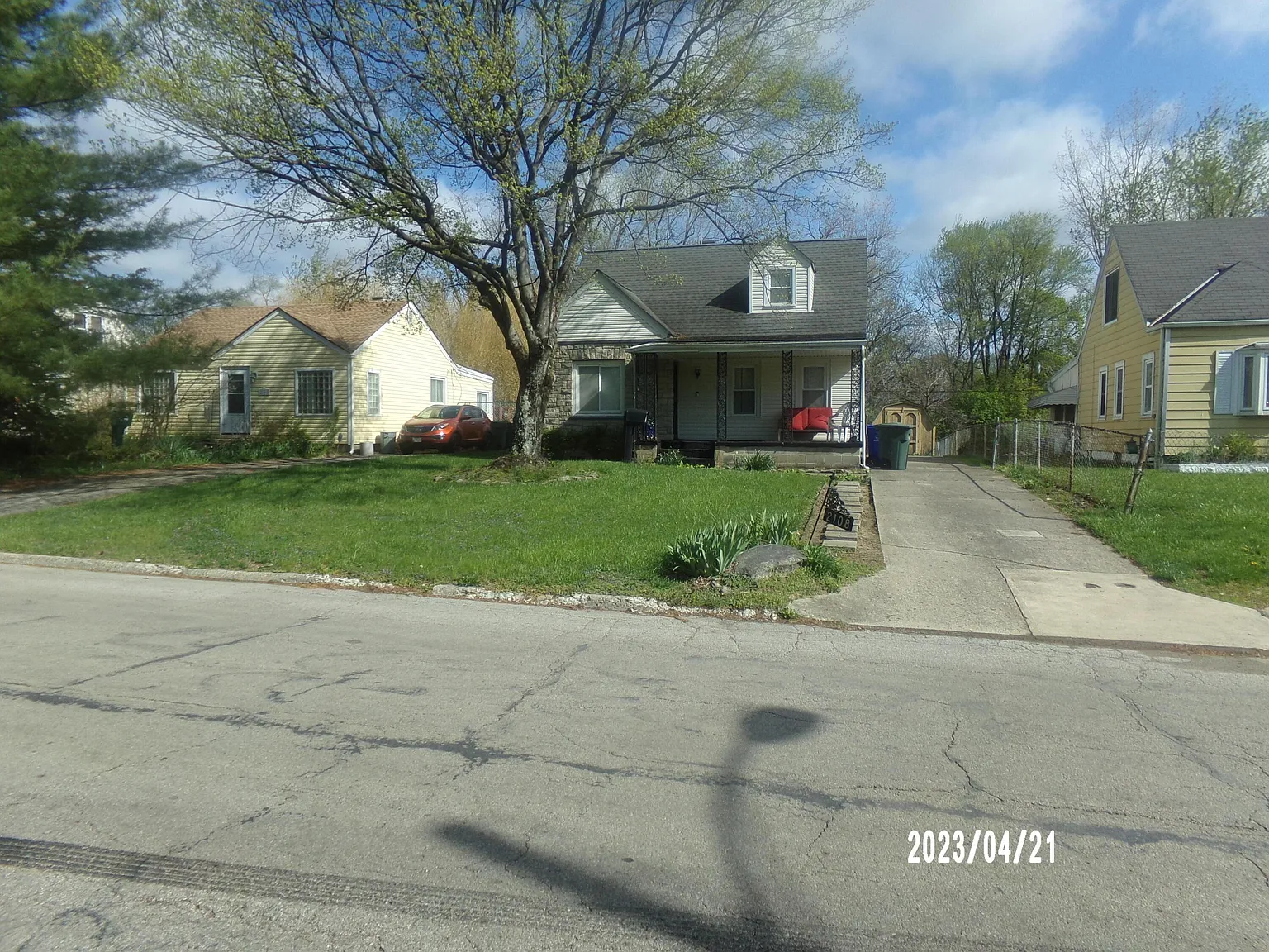 2108 Middlehurst Dr photo 1
