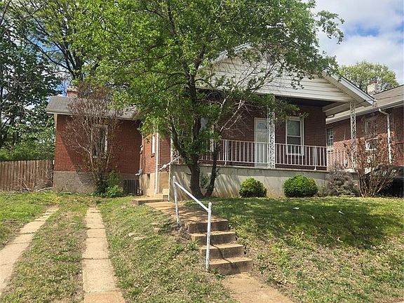 2nd image of 1371 Louisville Ave