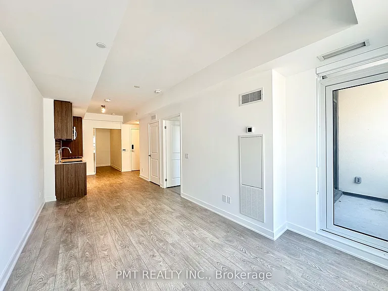 543 Richmond St W #642 — Photo 5