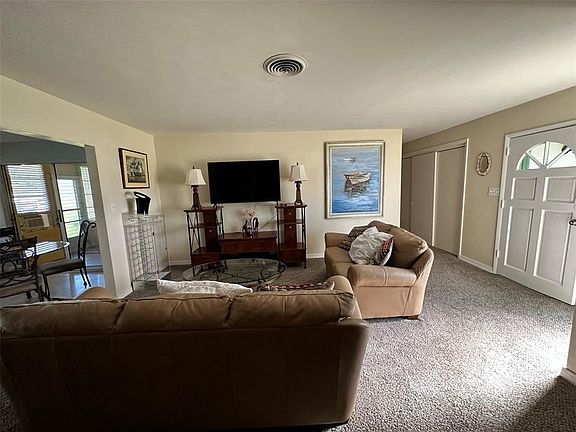 2nd image of 2965 Rock Creek Dr