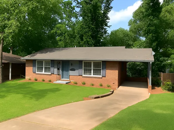 235 Forest Hills Dr, Montgomery, AL 36109