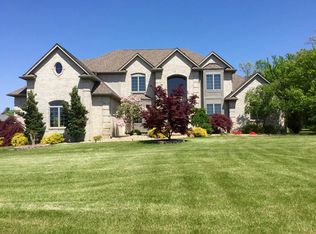 395 Sydney Dr, Saline, MI