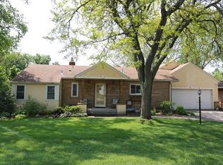 792 Kenwood Ln, Saint Paul, MN 55117
