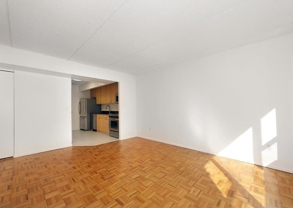 1st image of 301 Elizabeth St #313