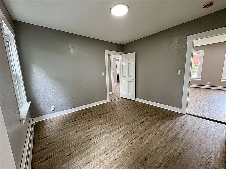37 Green Hill Pkwy #1 — Photo 8