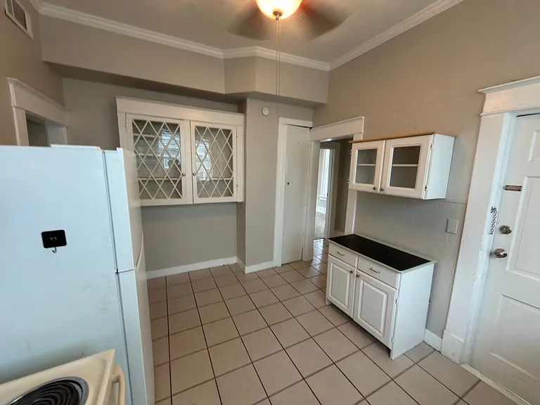 1019 Sheridan Ave #A — Photo 10