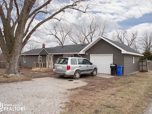 3rd image of 324 Elmdale Ave