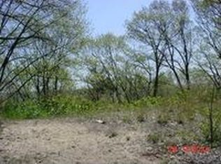 31 Aspen Rd, Portage, IN 46368